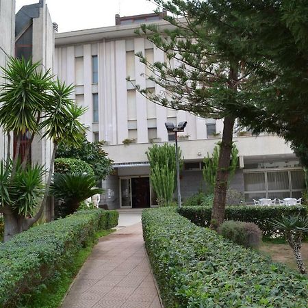 波利科罗 Centro Giovanile Padre Minozzi酒店 外观 照片