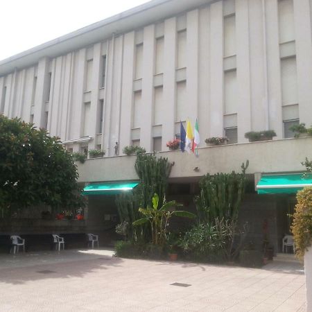 波利科罗 Centro Giovanile Padre Minozzi酒店 外观 照片